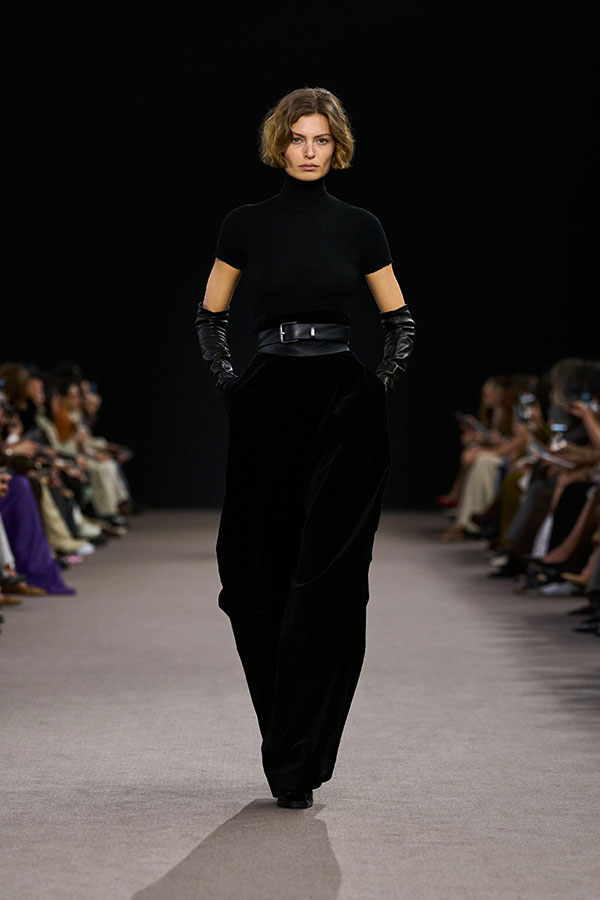 Look Runway FW25 041 Max Mara