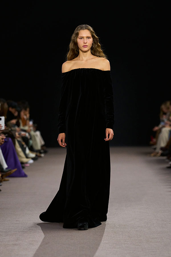 Look Runway FW25 044 Max Mara