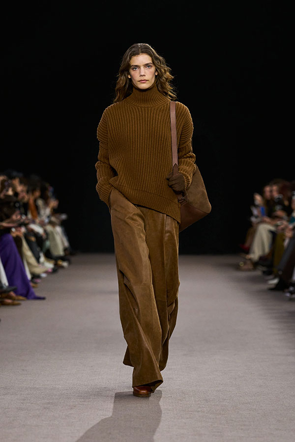 Look Runway FW25 019 Max Mara