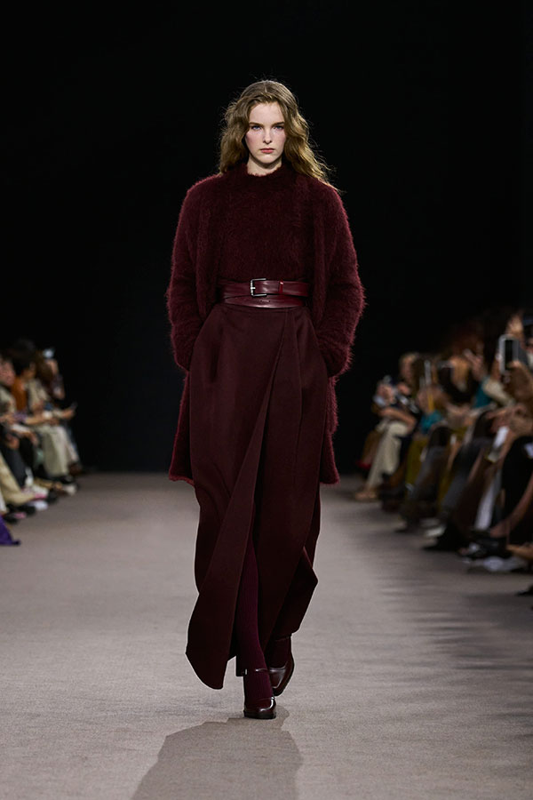 Look Runway FW25 003 Max Mara