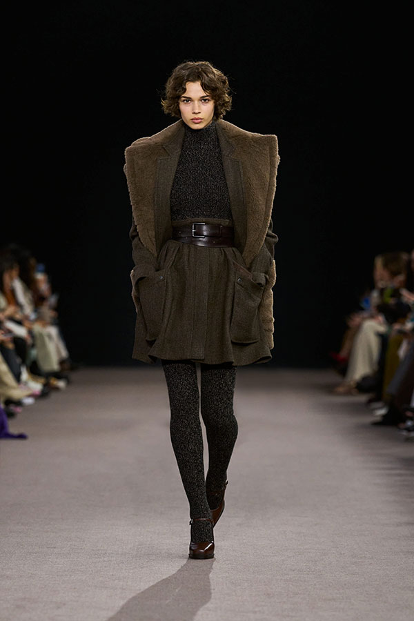 Look Runway FW25 025 Max Mara
