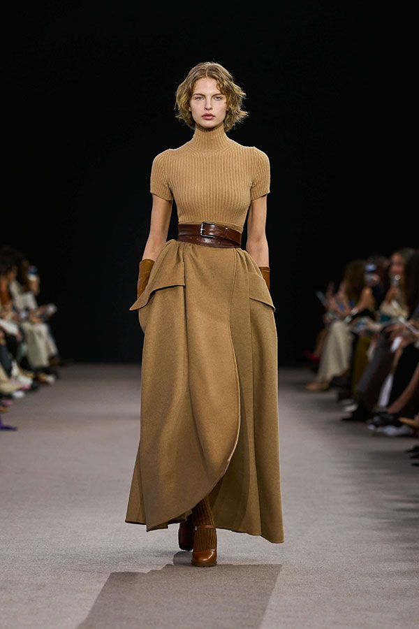 Look Runway FW25 022 Max Mara